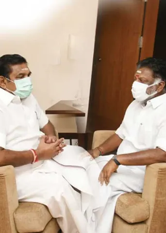 சசி-ஓ.பி.எஸ். டீல்! விட்டுக் கொடுக்காத இ.பி.எஸ்.!