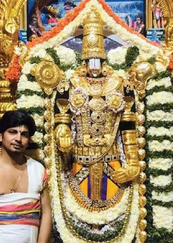 ஆண்டவன் அலங்காரங்கள்! - கௌதம்