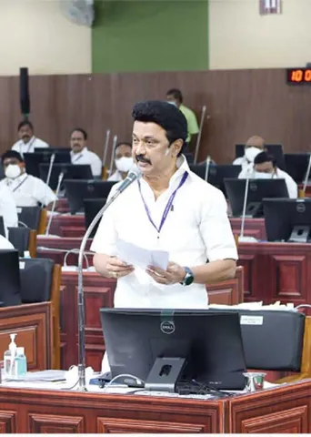 அடித்து ஆடும் முதல்வர்! விவசாயிகளின் எதிரியான அ.தி.மு.க!