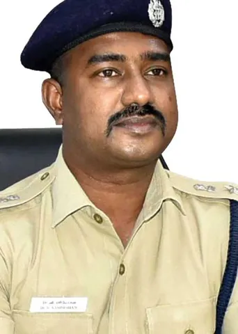 அதிரடி நடவடிக்கையில் அதிகாரி! டிரான்ஸ்பர் செய்யத் துடிக்கும் கிரிமினல்கள்!