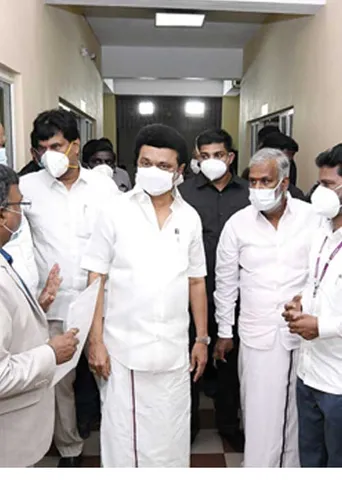 அறநிலையத்துறை கல்லூரியில் இந்துக்கள் மட்டுமே! -விவாதத்தைக் கிளப்பிய விளம்பரம்!