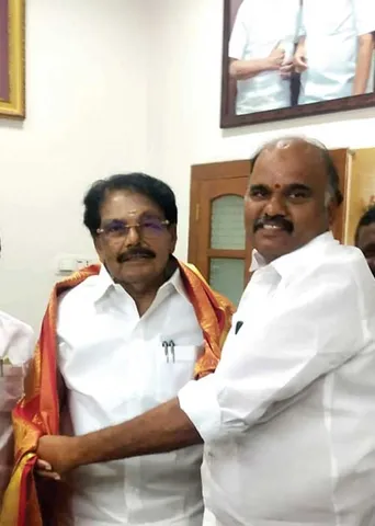 தி.மு.க.வுக்கு தாவுவதே பாதுகாப்பு! -திருவில்லிபுத்தூர் திருகல்!