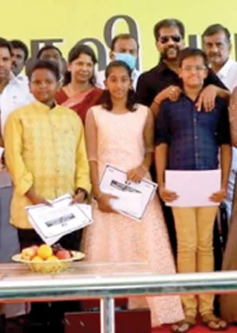 பாரதி மண்ணில் நக்கீரன் குடும்பத்தின் கவிதைத் திருவிழா! -கனிமொழி எம்.பி. கண்டெடுத்த புதிய பாரதிகள்!
