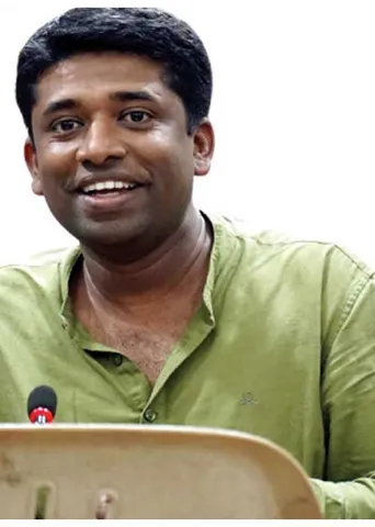 ஜனநாயகம் நீடிப்பது மக்களின் கைகளில்தான் இருக்கிறது!