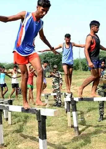 ராணுவ அக்னிபத் திட்டம்