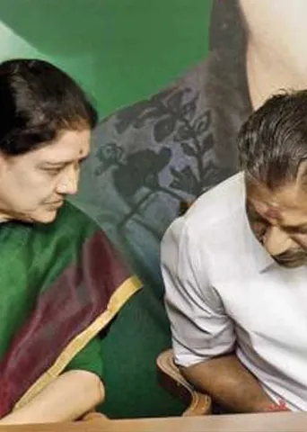 பிரிந்தவர் கூடினால் அ.தி.மு.க. புது மூவ்
