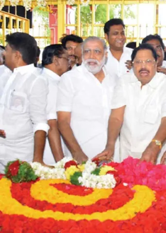 தேவர் குருபூஜை கலாட்டா!