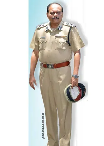 திரிசங்கு காவல்துறை முந்துவது யார்?