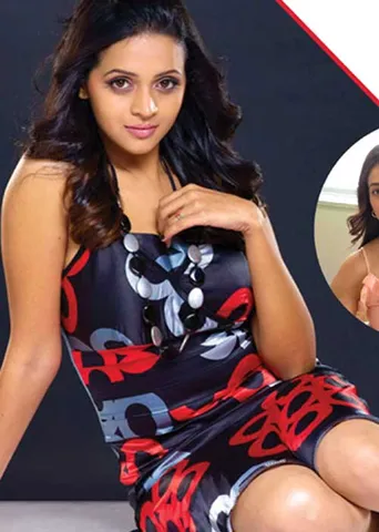 டூரிங் டாக்கீஸ்!  குறிஞ்சி மலர் பாவனா!