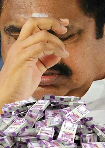 சின்னம் கிடைத்தால் 50 கோடி! இல்லையெனில் 100 கோடி!