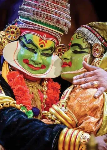 கிருஷ்ணன் ஆட்டம் உன்னிகிருஷ்ணன் புதூர் தமிழில் : சுரா