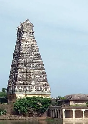 உடமையைக் காத்தருளும் உடையார்பாளையத்தார்!