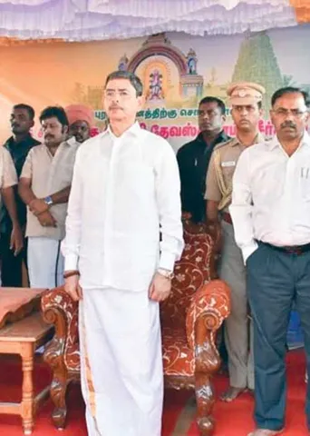 ஆளுநருக்கு கருப்புக்கொடி! சீர்காழி பரபரப்பு!