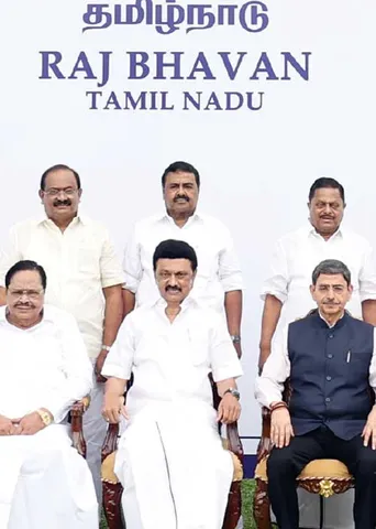 மந்திரிகள் மாற்றம்! திரைமறைவு ரகசியம்! -நடந்தது என்ன?