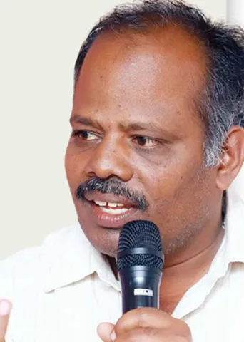நேர்காணல் - வாழ்விலிலும் வரலாற்றிலும் நடந்த சம்பவங்களே திரும்பத் திரும்ப நடக்கின்றன! - அடித்துச் சொல்லும் அண்டனூர் சுரா