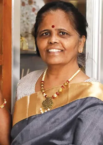இந்தியாவுக்கு சிறப்பு; அதன் பன்முகத் தன்மைதான்! - எழுத்தாளர் புதியமாதவியின் அதிரடிக்குரல்! சந்திப்பு: பொன்.குமார்