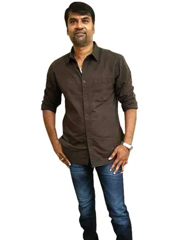 காதலிகளுக்குள் தகராறு… துப்பாக்கியுடன் சிக்கிய ஜேக்கப்! சிக்கலில் ராக்கெட் ராஜா