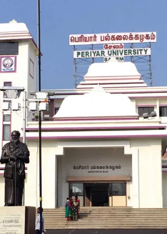 பதிவாளர் சஸ்பெண்ட்! துணைநிற்கும் பெரியார் பல்கலை. துணைவேந்தர்!