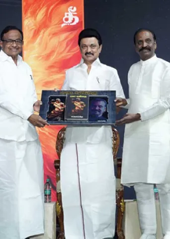 கலைஞர் வரலாற்றை வைரமுத்து எழுத வேண்டும்!