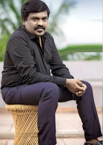 கிராமியப் பாடகர் வேல்முருகனின் என் பாட்டு வண்டிப் பயணம்! - 14