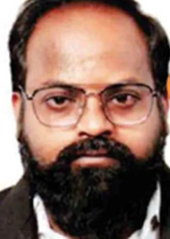 கிரிமினல் முதல் போக்ஸோ வரை! -எம்.பி. வேட்பாளர்களின் சுவாரஸ்ய டேட்டா!