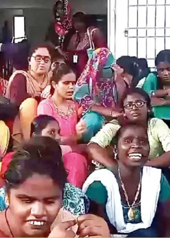 அதிகாரிகள் அலட்சியம்! குமுறும் மாற்றுத்திறனாளிகள்!
