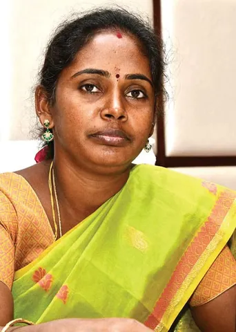 மேயர் மாற்றம்?! சென்னைக்குப் படையெடுக்கும் கவுன்சிலர்கள்! -கோவை தி.மு.க. பரபரப்பு!