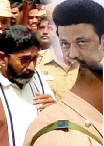 ராங்கால் சவுக்கு சங்கருடன் அமைச்சர் பேசிய ஆடியோ! ஸ்டாலின் அதிர்ச்சி! எடப்பாடி - சசி சமாதானப் பேச்சு!