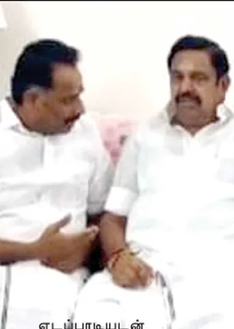 எடப்பாடியின் மீது காட்டமான எம்.ஆர்.விஜயபாஸ்கர்!
