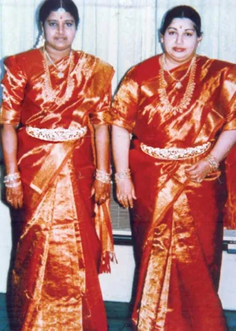 போர்க்களம்! -நக்கீரன் கோபால்  (304)