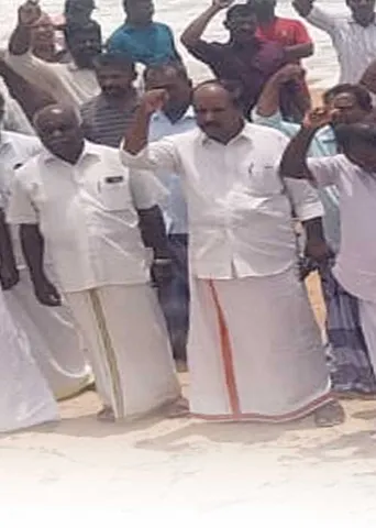 ஆபத்தான ஆலை வேண்டாம்! கொந்தளிப்பில் கடலோர கிராமங்கள்!
