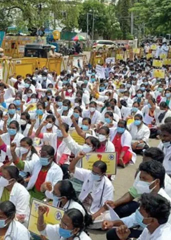 19 ஆயிரம் அரசு மருத்துவர்கள்! ஊதிய கோரிக்கை நிறைவேறுமா?