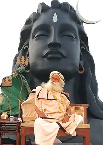 உன் மகளுக்கு திருமணம்... மற்றவர்களுக்கு மொட்டையா? சிக்கும் ஜக்கி! ஆப்பு வைத்த கோர்ட்! அதிரடி ரெய்டு!