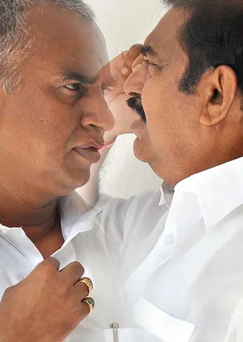 உட்கட்சிப் பகை! உச்சகட்ட மோதலில் அ.தி.மு.க!