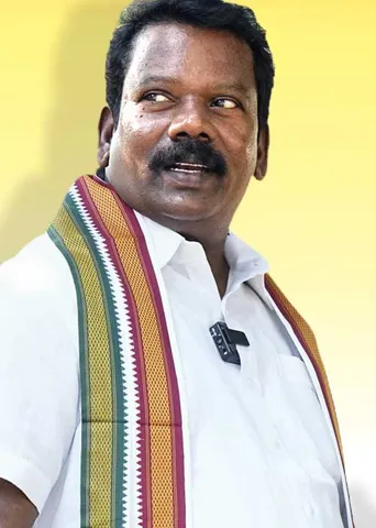 ராங்கால் ஆட்டம் காணும் தமிழக தலைவர் நாற்காலி! கோஷ்டி தலைவர்களின் ரகசிய மூவ்! காங்கிரஸ் குடைச்சல்!