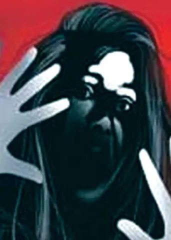 மாணவிகளுக்கு மது! பாலியல் சீண்டல்! போக்சோவில் ஆசிரியர்!