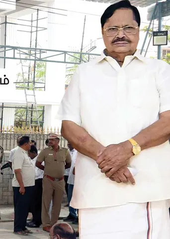 துரைமுருகன் வீட்டில் ரெய்டு! -சிக்கியது என்ன?
