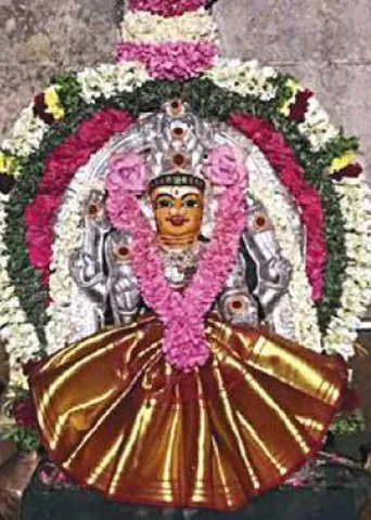 குலதெய்வத்தை வணங்கிய பிறகுதான் எங்கள் பணிகள் துவங்கும்!