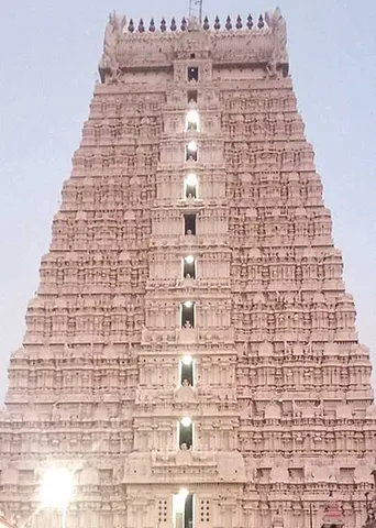 அதிகார மோதல், பாலியல் சீண்டல்... ஊழல்… -திருவண்ணாமலை கோயில் பகீர் புகார்கள்!