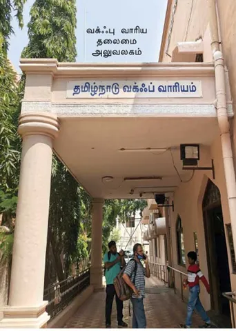 சர்ச்சையில் வக்ஃப் வாரிய தலைமை அதிகாரி! -கவனிக்குமா மாநில அரசு?