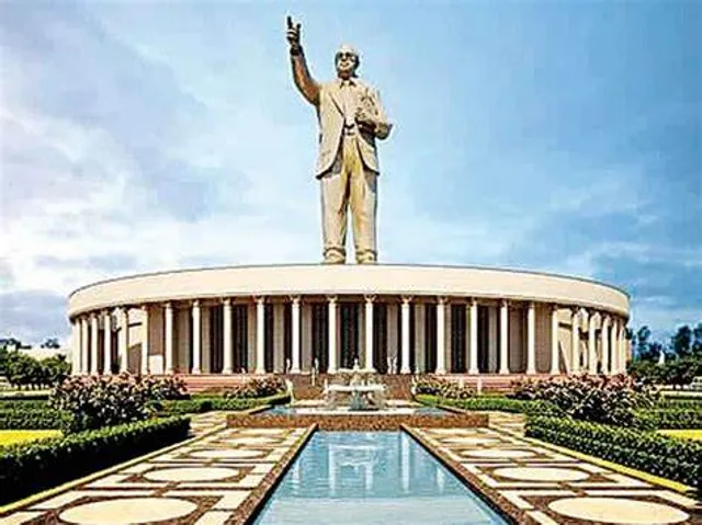 125-ft Statue