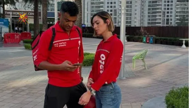 Viral Post: Zomato CEO Deepinder Goyal and Wife Become Delivery Agents for a Day