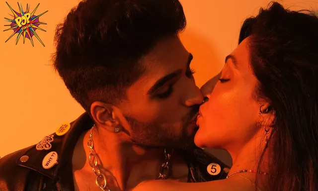 Bigg Boss OTT Fame Zeeshan Khan Confirms Dating Rehyna Pandit, Shares Intimate Picture With Her