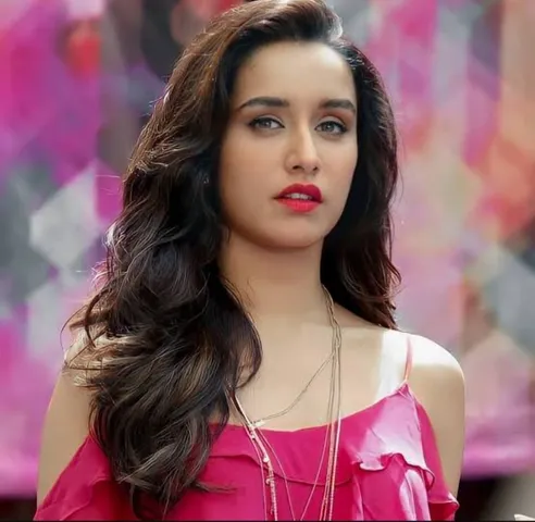 Shraddha Kapoor turns officiator for her makeup artist's wedding ceremony!