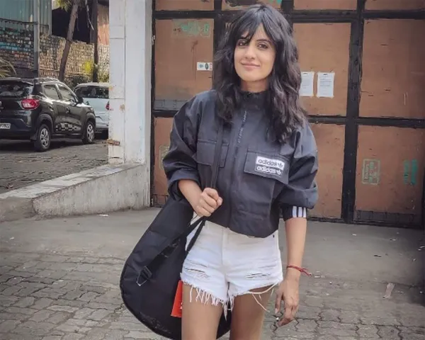 Jasleen Royal