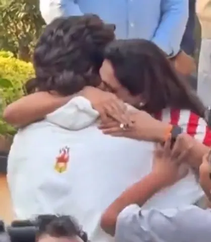 Allu Arjun holds on to ‘emotional’ wife, kids tight after release from jail