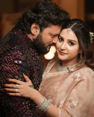It's official, Anubhav Mohanty-Jagrati Shukla engaged. See Pics