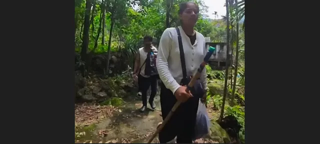 Last video of Indore's honeymoon couple surfaces, Sonam and Raja Raghuvanshi seen trekking in Meghalaya