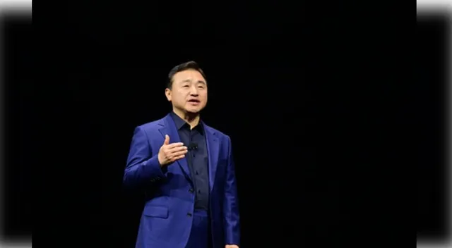 Samsung to launch tri-foldable phone later this year: Roh Tae-moon