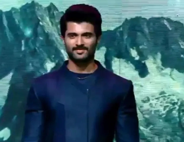 Actors Prakash Raj, Vijay Deverakonda among 4 summoned by ED in betting apps case